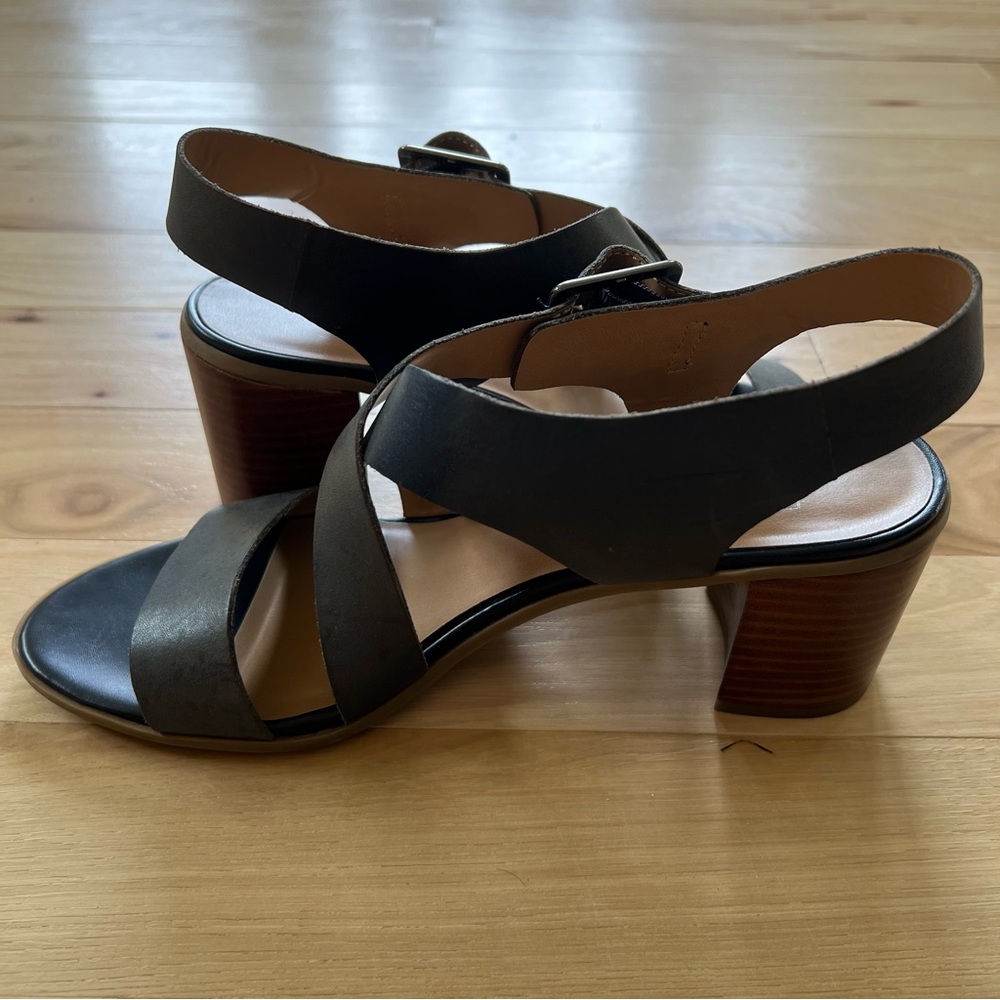 Franco Sarto Leather Sandals with Chunky Heel and Buckle - Picture 3 of 4